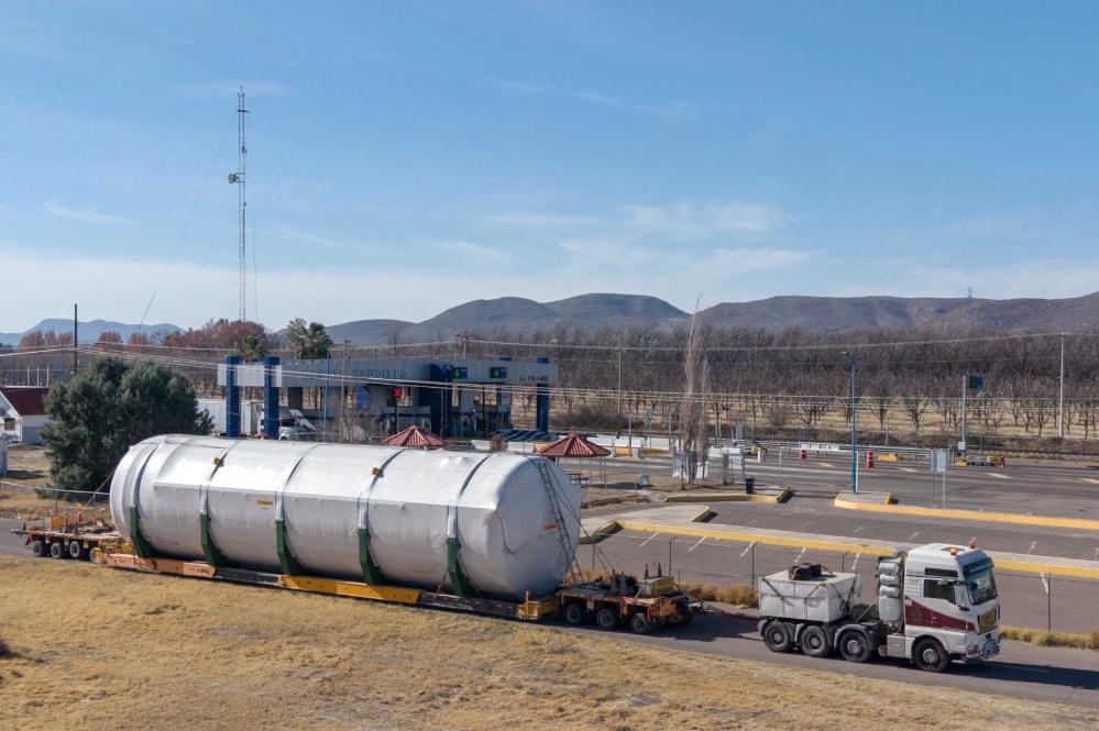 Delivering the Extraordinary: A Beertank’s Journey from Spain to Mexico