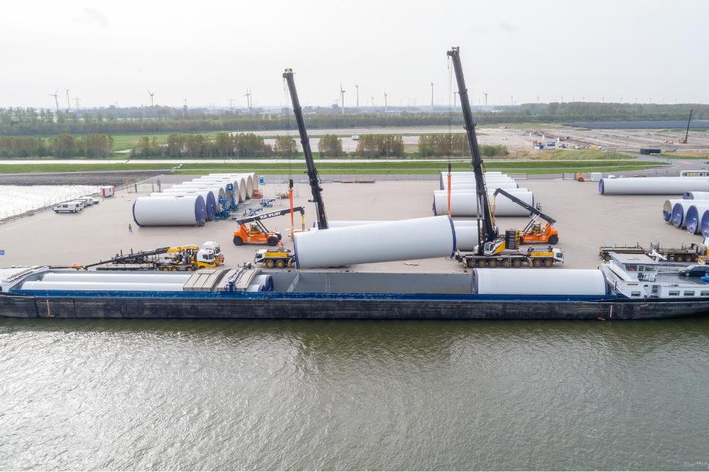 Van der Vlist continues port and transport activities for Windplan Groen